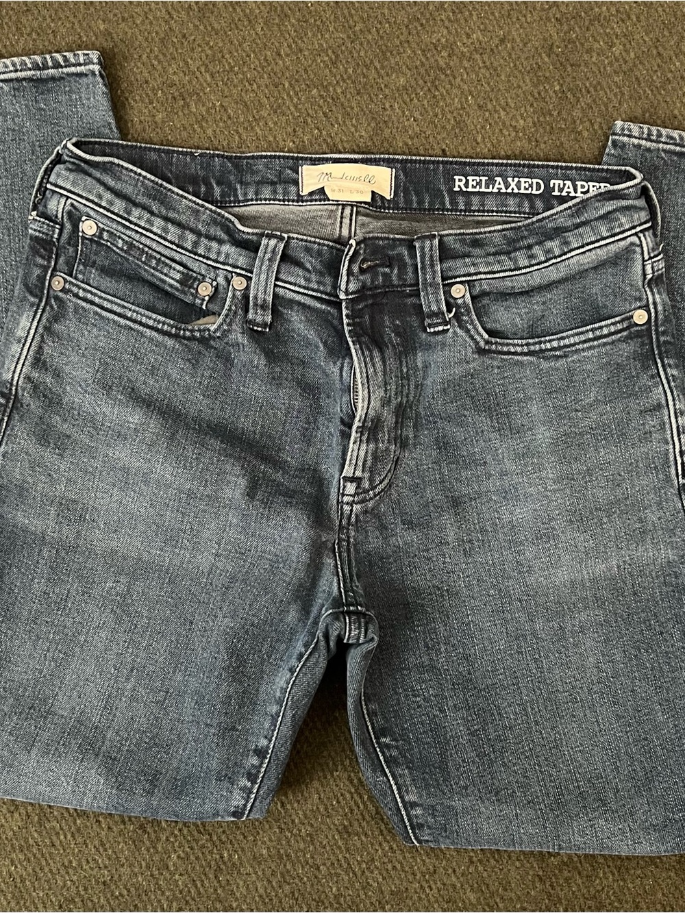 Madewell Relaxed Tapered Jeans - Dark Wash Blue